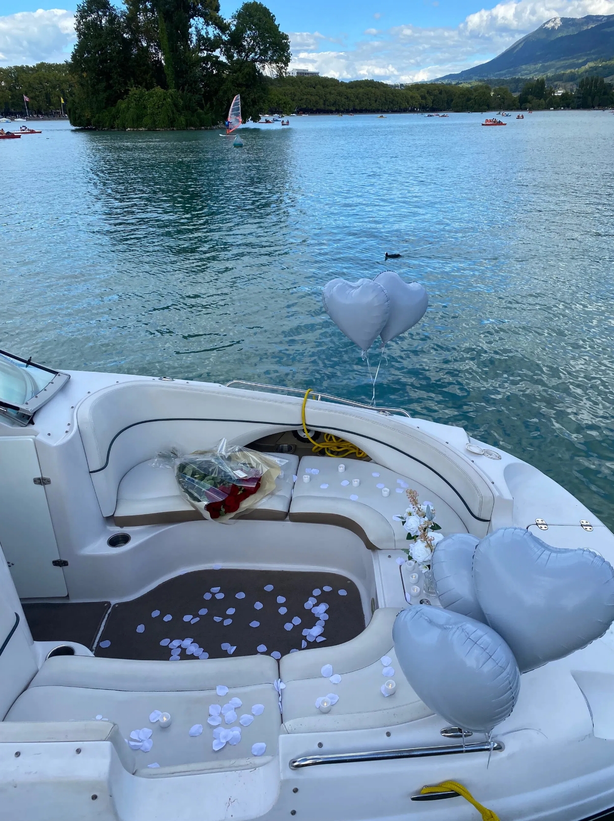 evenement bateau privé annecy taxi boat